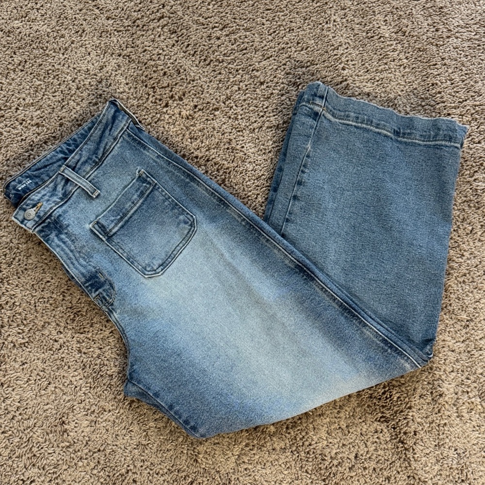 Old Navy Women's Blue Flare Jeans